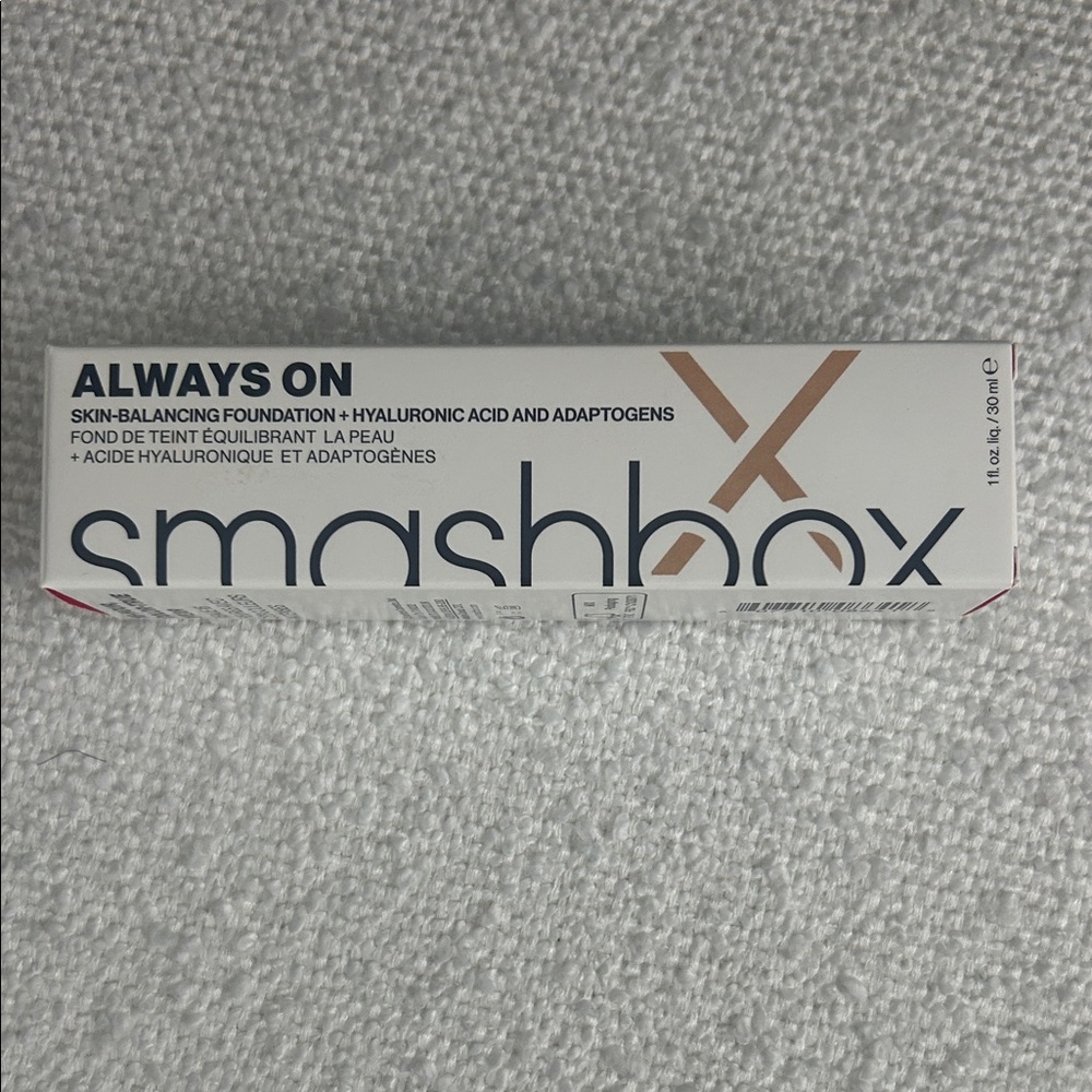 Smashbox Always On Skin-Balancing Foundation